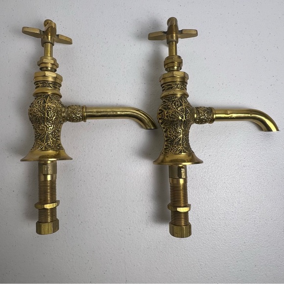 VTG Pair Embroidered Brass Decorative Ornate Separate Hot Cold Sink Faucets - Picture 4 of 16
